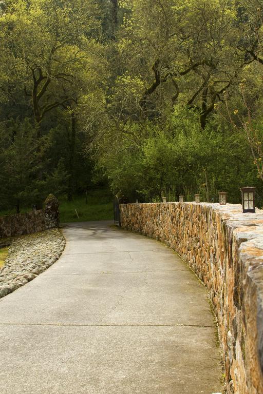 Spanish Villa Inn St. Helena Exterior foto